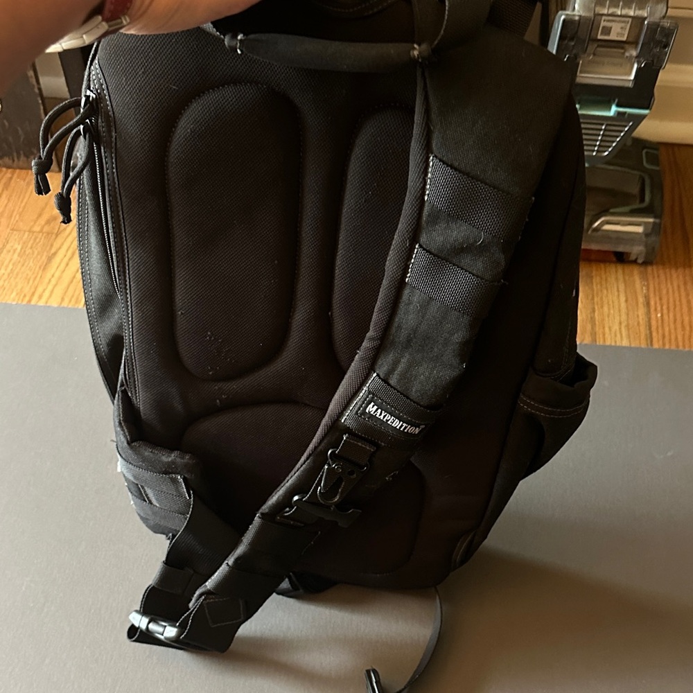 Maxpedition Charcoal Adventure Backpack Kodiak Gear Slinger - Picture 2 of 5